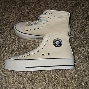 NWOB  Rock & Candy Platform Hightop Sneakers